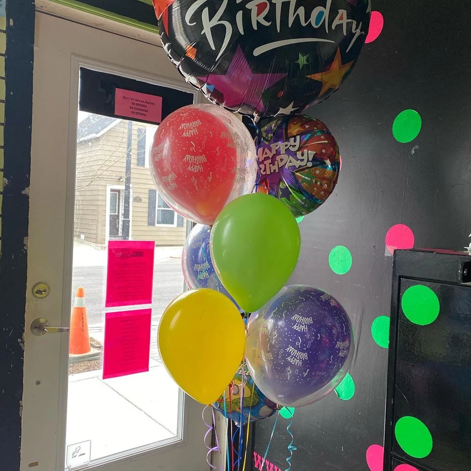 Dotsy's Entertainment Co Beautiful Balloon Bouquet 9 Dotsy's Entertainment Co Beautiful Balloon Bouquet