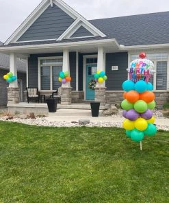 Dotsy's Entertainment Co. Graduation Outdoor Balloon Yard Art !